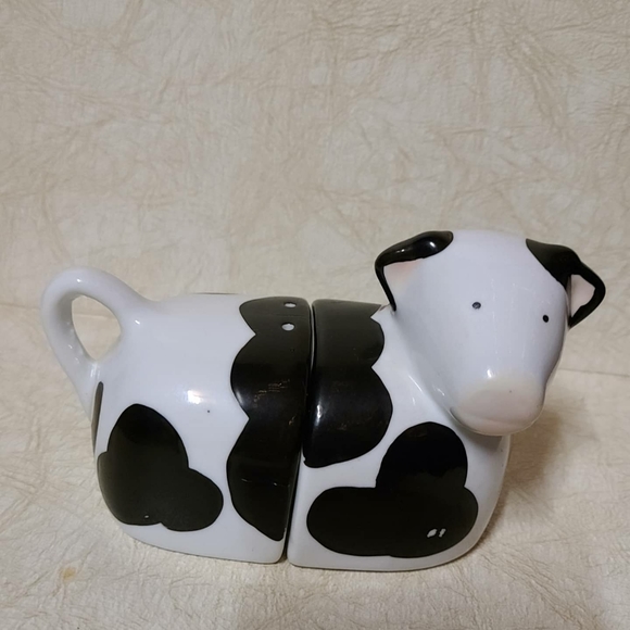 Cow S&P Shakers - Picture 1 of 3